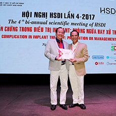 Thầy GS.TS Hoàng Tử Hùng - Nguyên Trưởng Khoa Răng Hàm Mặt, Đại học Y Dược TP.HCM Thầy GS.TS Hoàng Tử Hùng - Nguyên Trưởng Khoa Răng Hàm Mặt, Đại học Y Dược TP.HCM