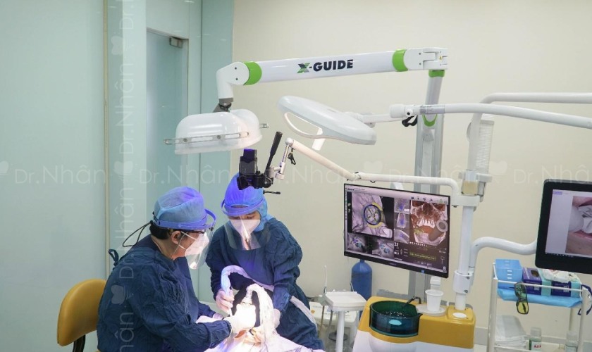 Công nghệ định vị X-Guide được ứng dụng tại Nha khoa Nhân Tâm Công nghệ định vị X-Guide được ứng dụng tại Nha khoa Nhân Tâm