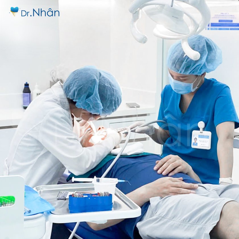 Tái khám định kỳ theo lịch hẹn của bác sĩ Tái khám định kỳ theo lịch hẹn của bác sĩ