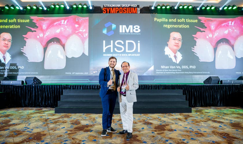 Hình ảnh của TS.BS Võ Văn Nhân tại hội nghị STRAUMANN GROUP - HSDI SYMPOSIUM 2025